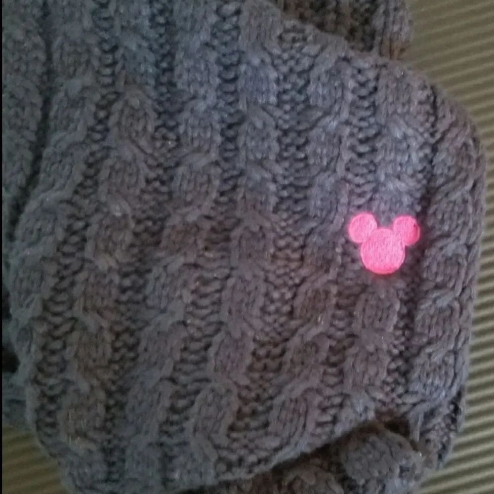 🏷Sale🏷Disney scarf - Picture 2 of 6